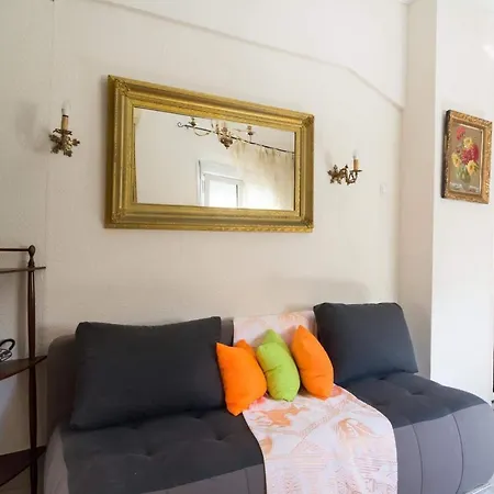 Apartment Baroque Downtown Maria's *